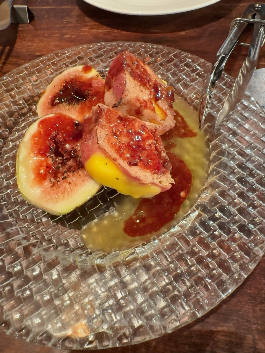 トラットリア フィーロ