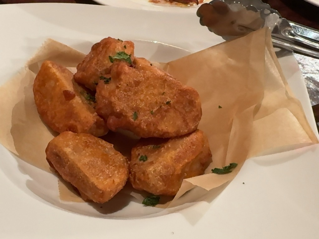 トラットリア フィーロ