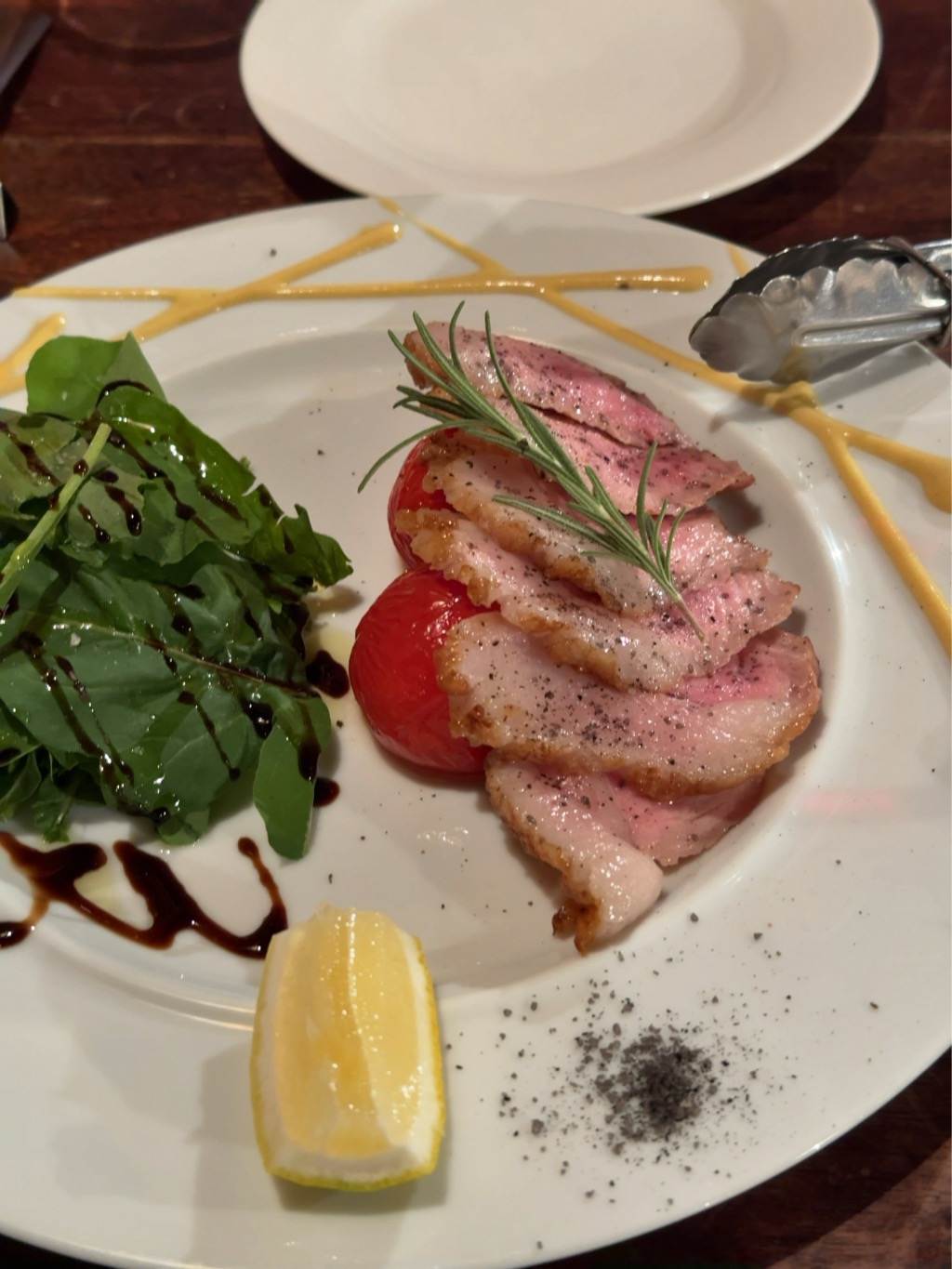 トラットリア フィーロ